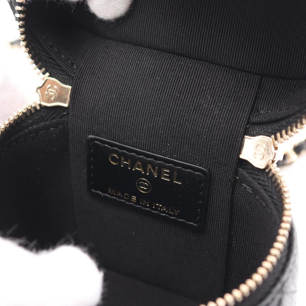 Chanel Matelasse Small Vanity Shoulder Bag Black - Picture 4 of 7